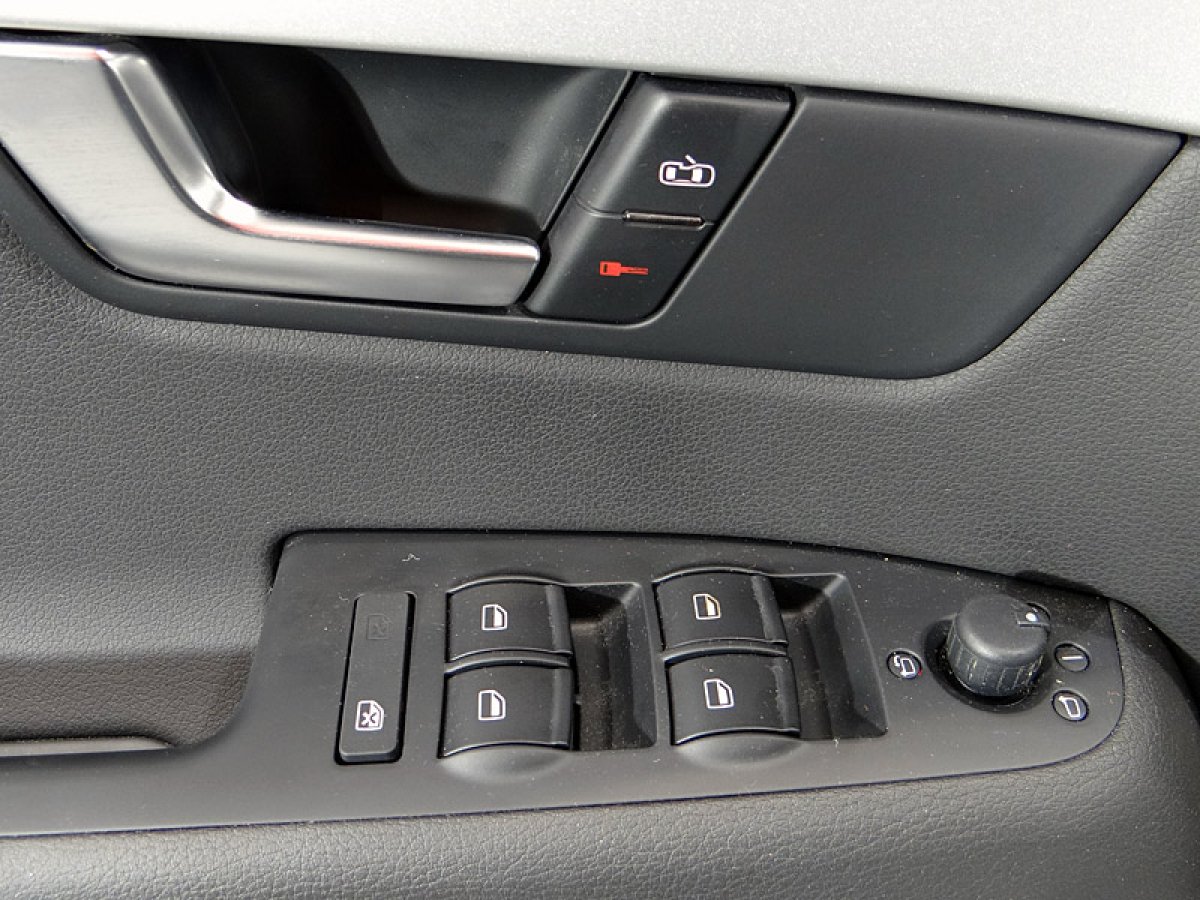 Foto Seat Exeo 27