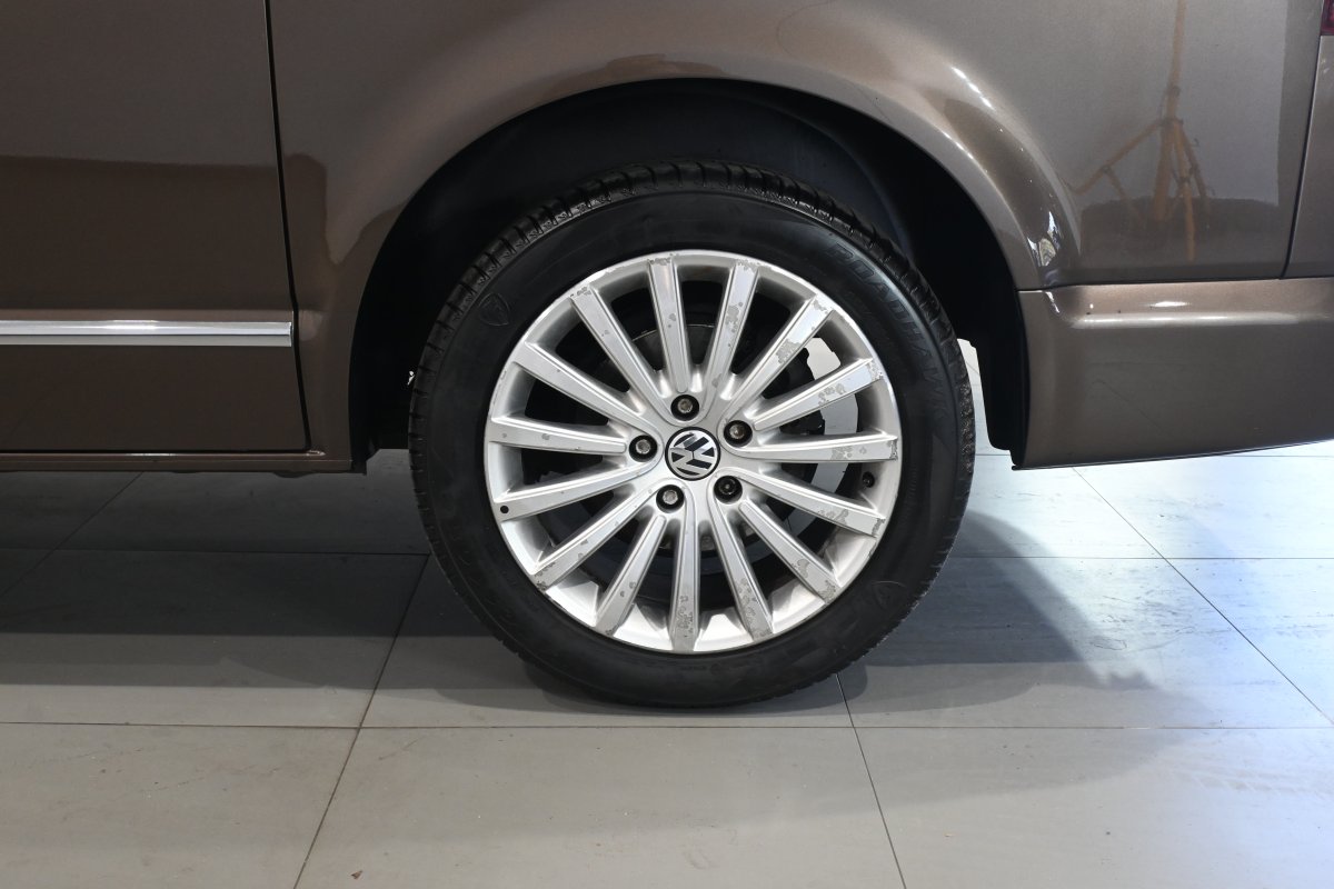 Foto Volkswagen Multivan 38