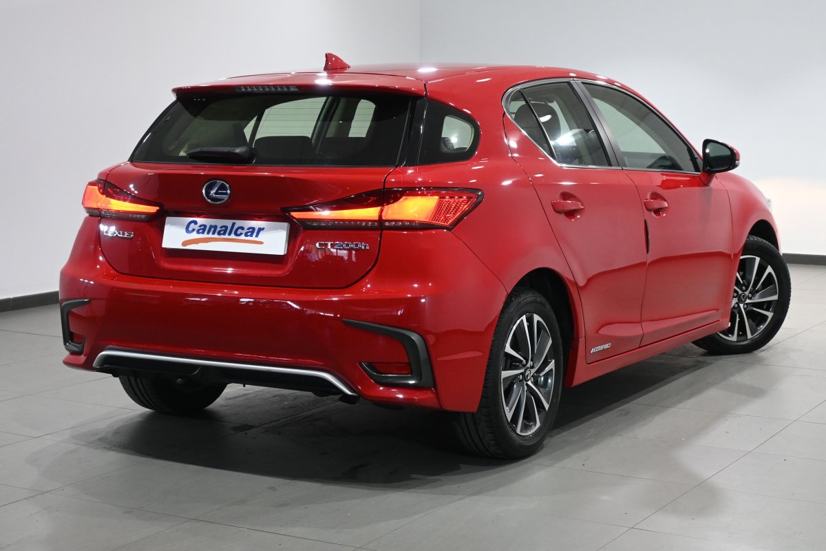 Foto Lexus CT 200h 4