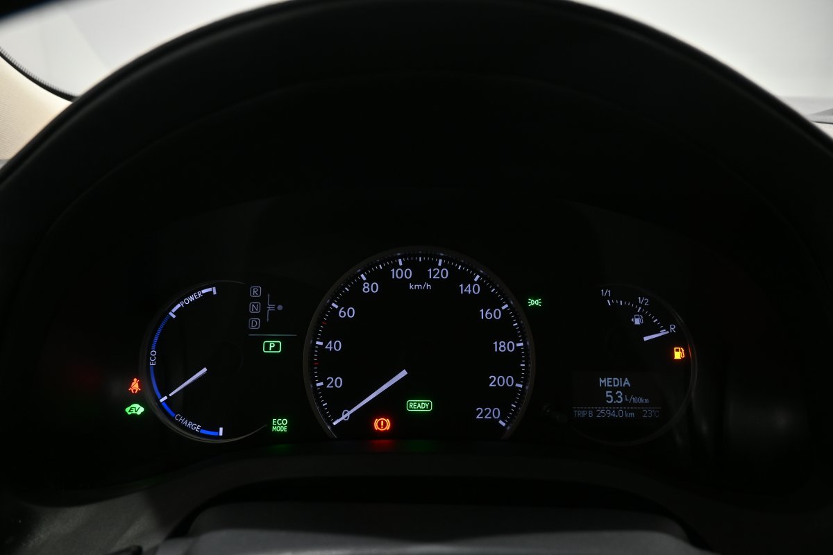 Foto Lexus CT 200h 14