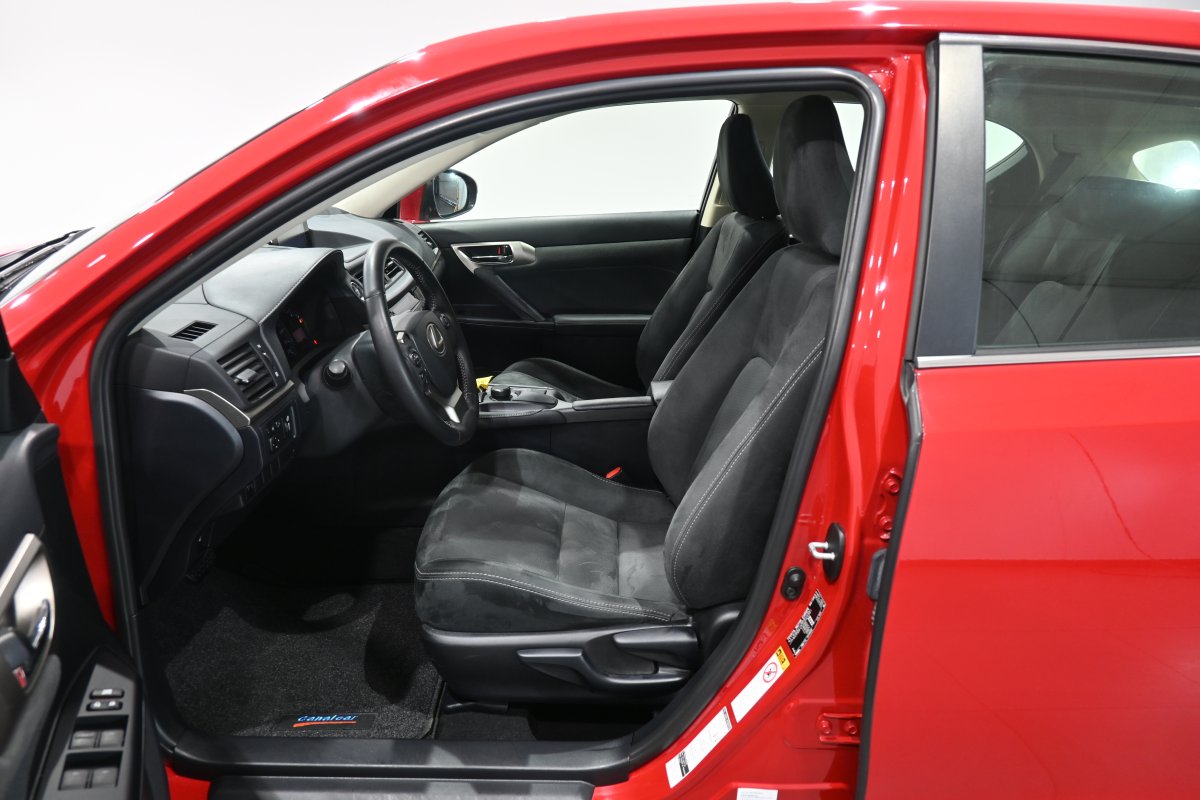 Foto Lexus CT 200h 10