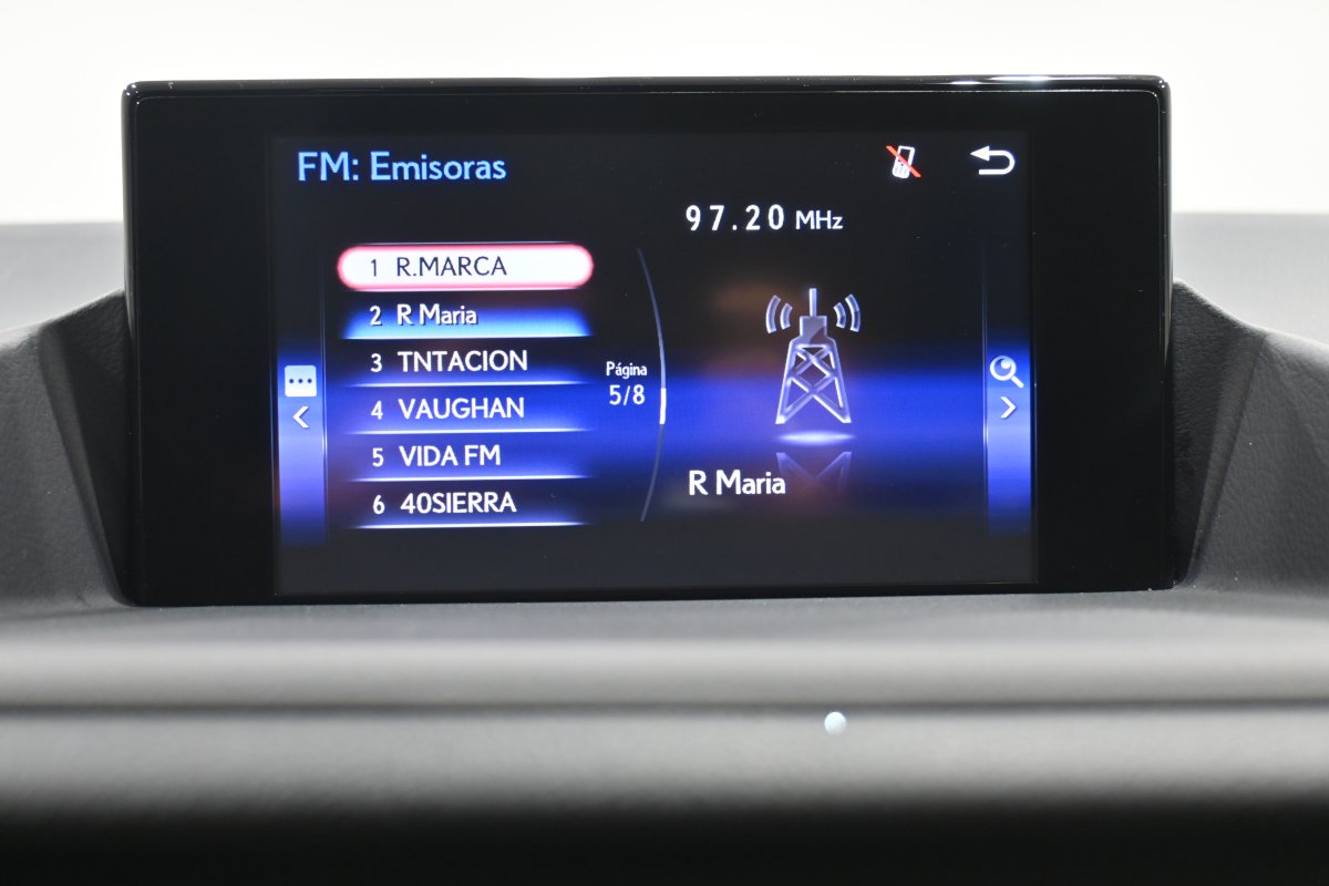 Foto Lexus CT 200h 15