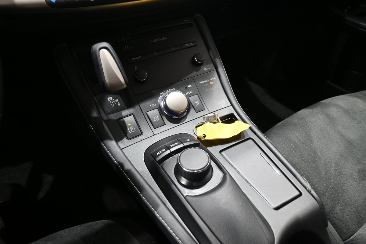 Foto Lexus CT 200h 20