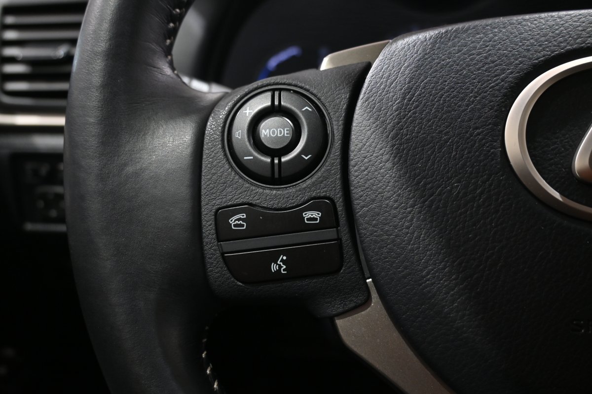 Foto Lexus CT 200h 22