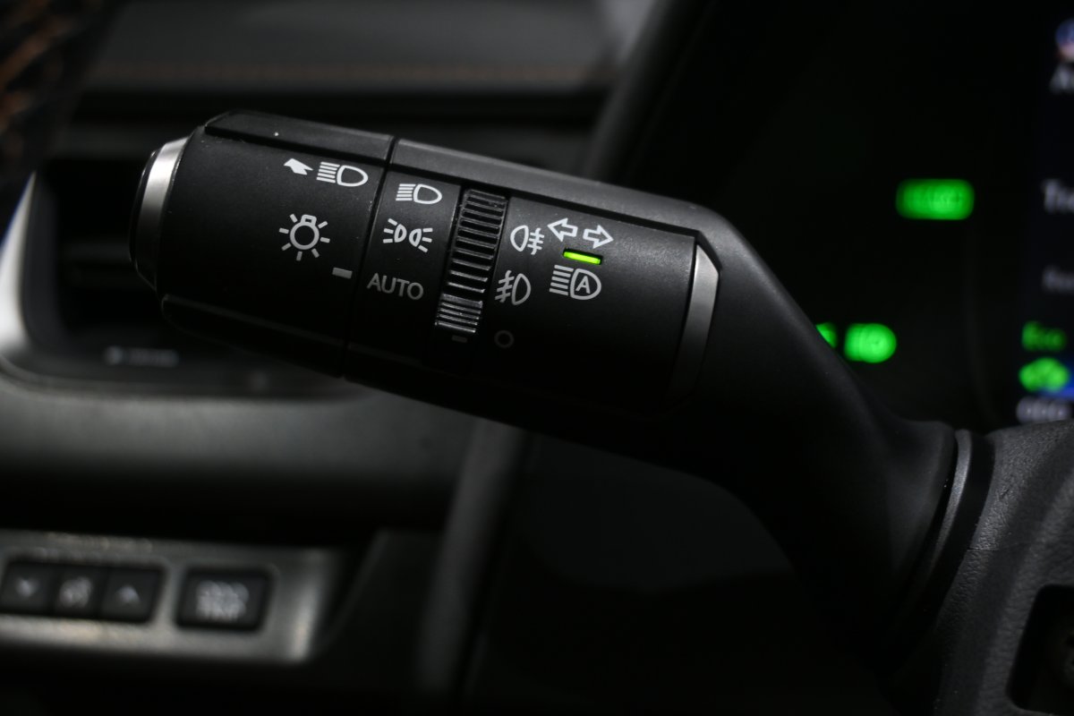 Foto Lexus UX 23