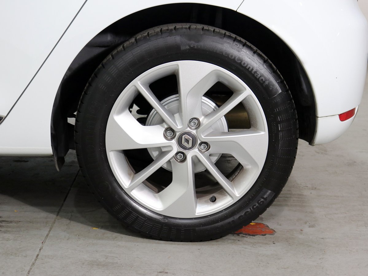 Foto Renault Clio 30
