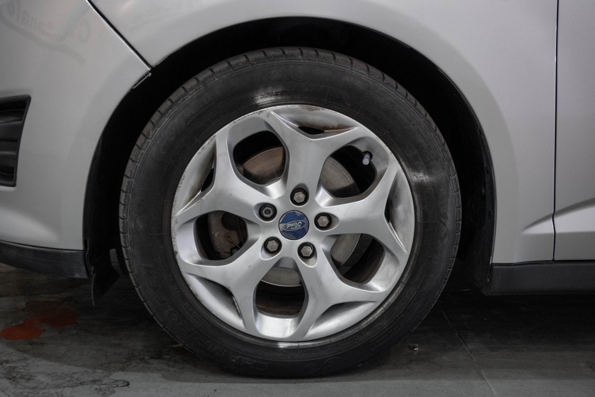 Foto Ford C-Max 24