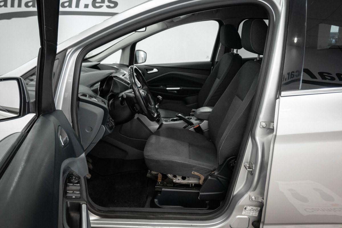 Foto Ford C-Max 19