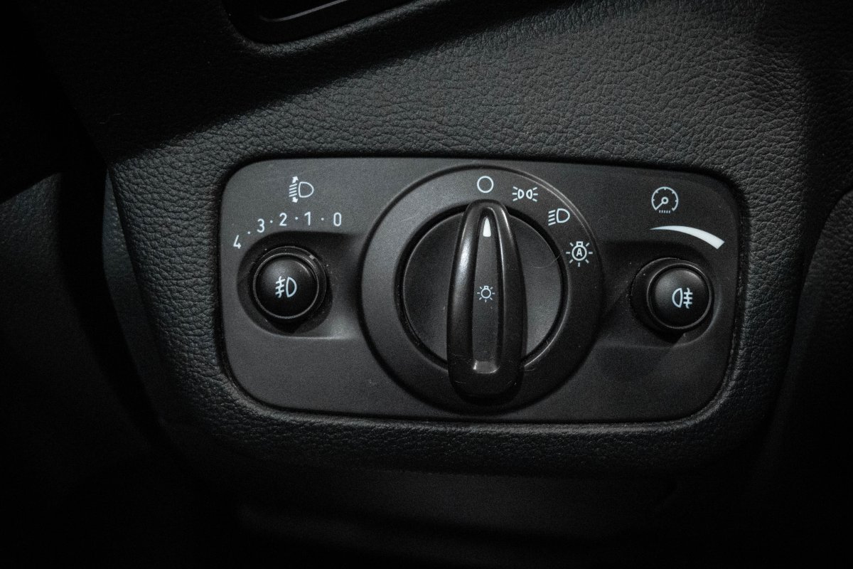 Foto Ford C-Max 15