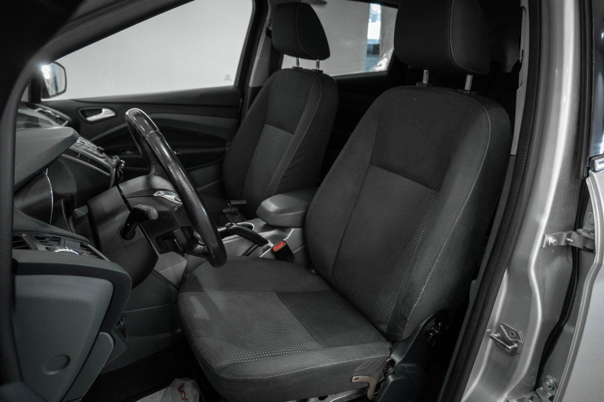 Foto Ford C-Max 18