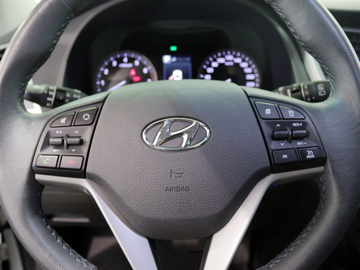 Foto Hyundai Tucson 23