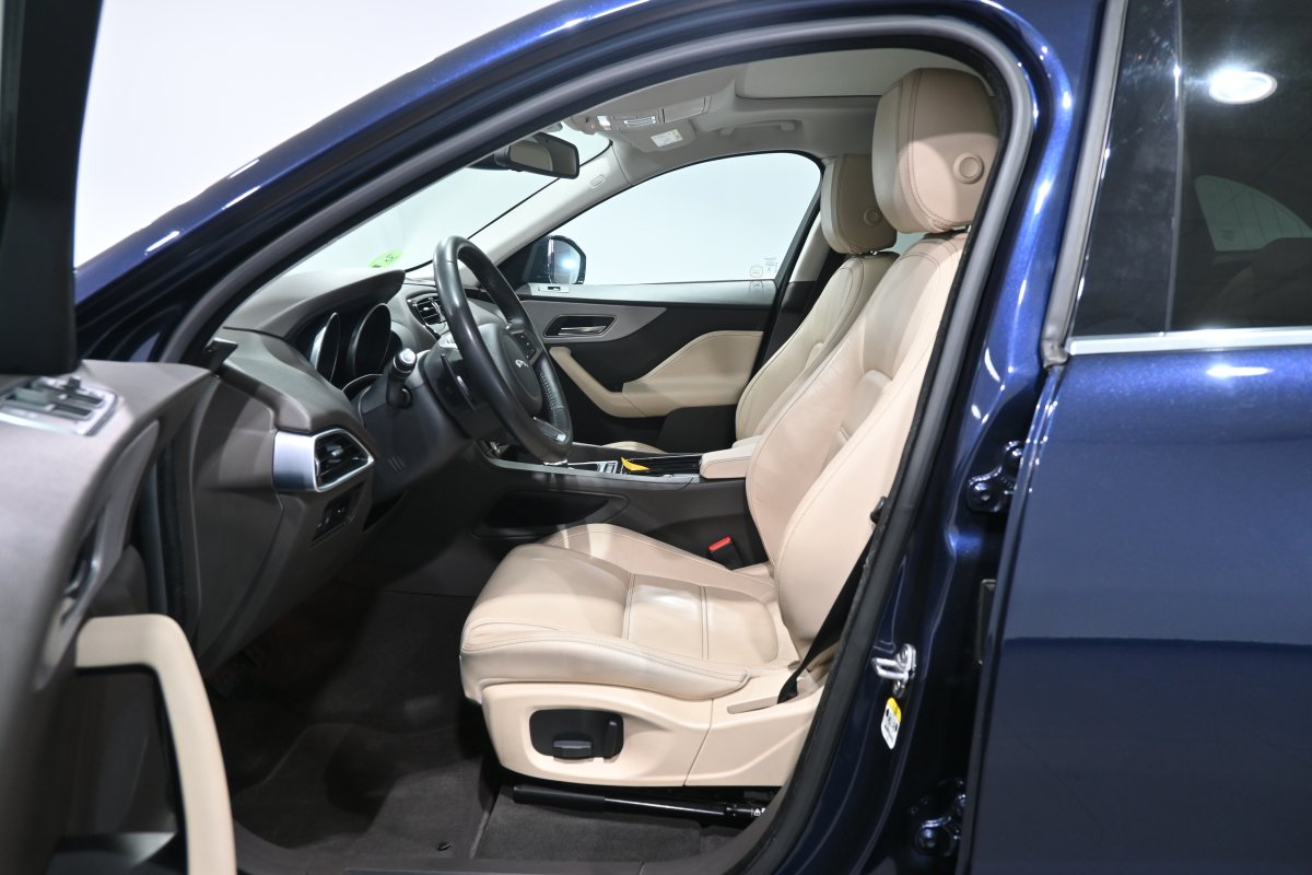 Foto Jaguar F-PACE 10