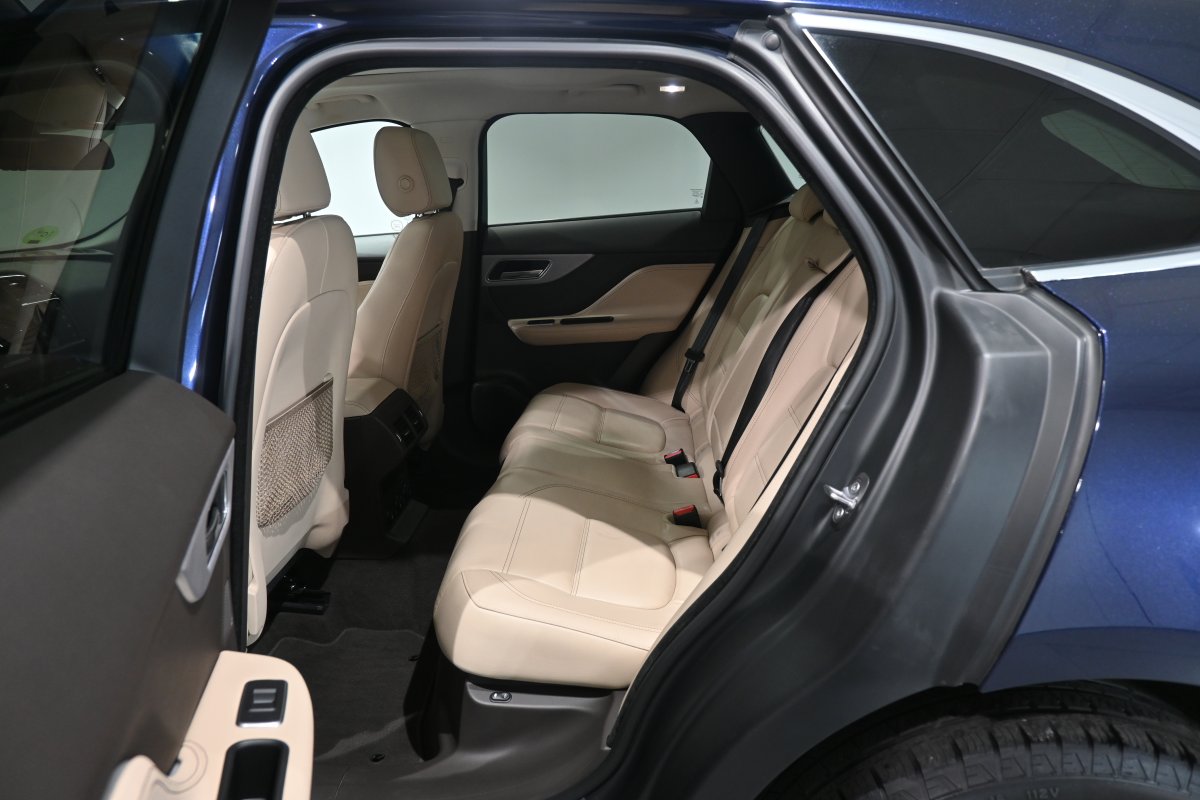 Foto Jaguar F-PACE 11
