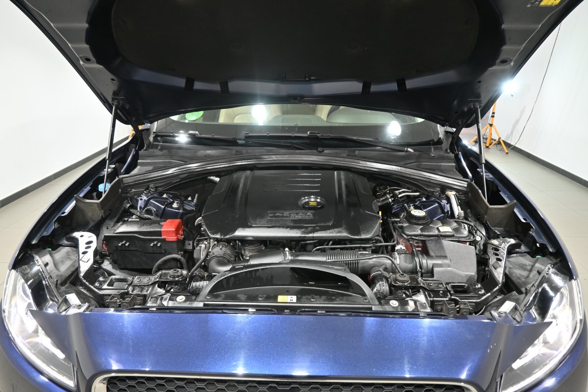 Foto Jaguar F-PACE 7