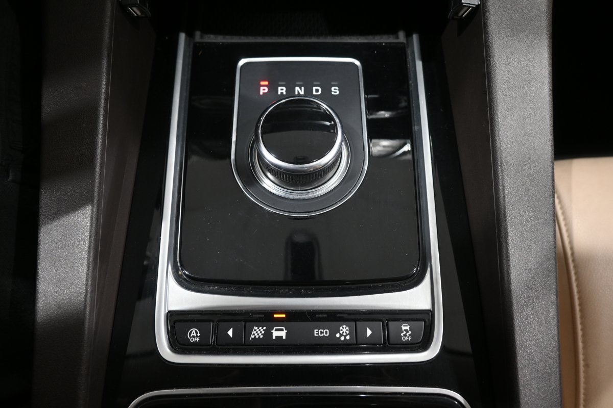 Foto Jaguar F-PACE 21