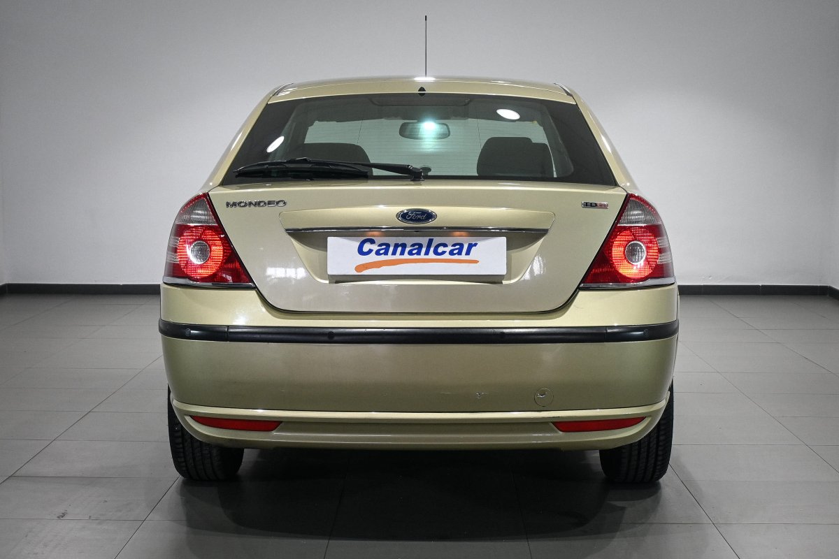 Foto Ford Mondeo 5