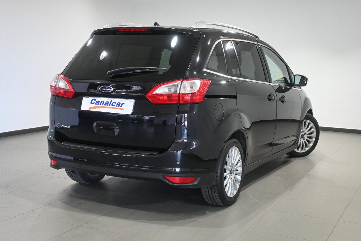 Foto Ford Grand 4