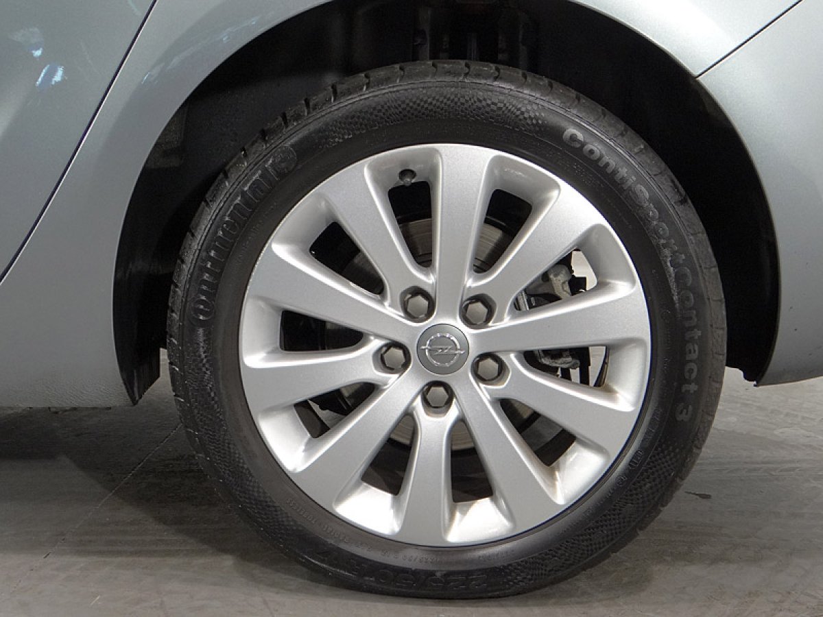 Foto Opel Astra 36