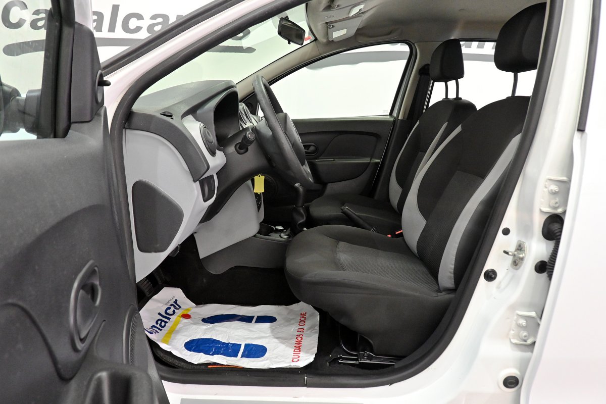 Foto Dacia Sandero 9