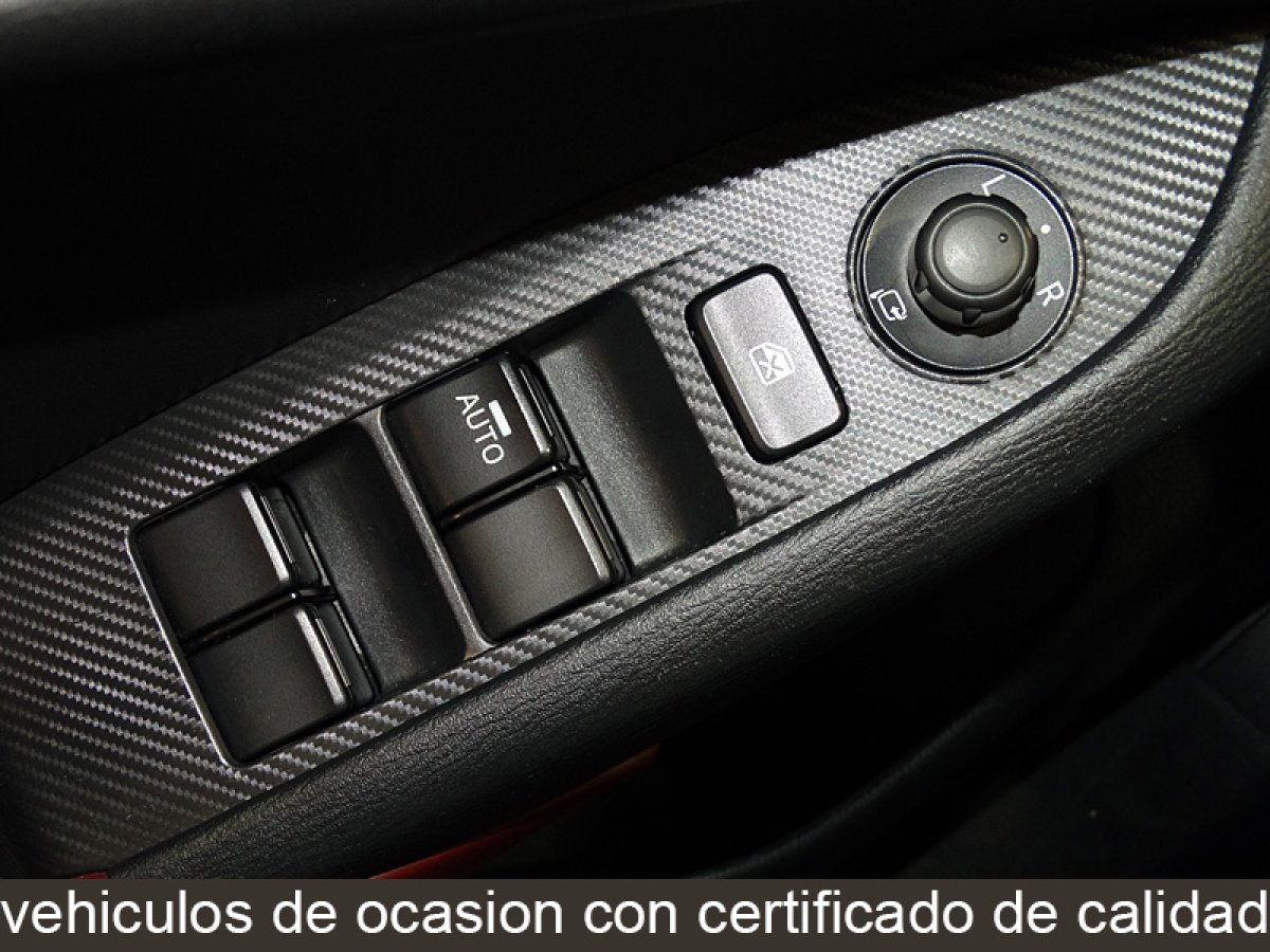 Foto Mazda CX-3 25