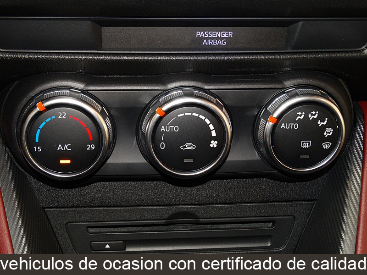 Foto Mazda CX-3 32