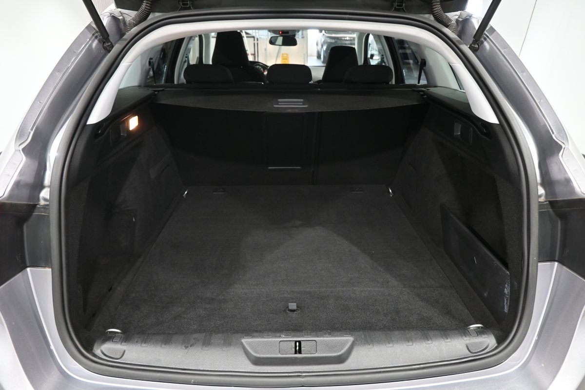 Foto Peugeot 308 8
