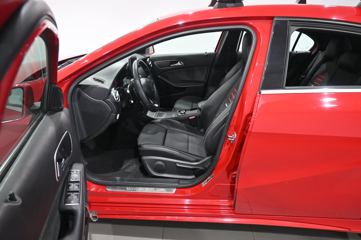 Foto Mercedes-Benz A 10