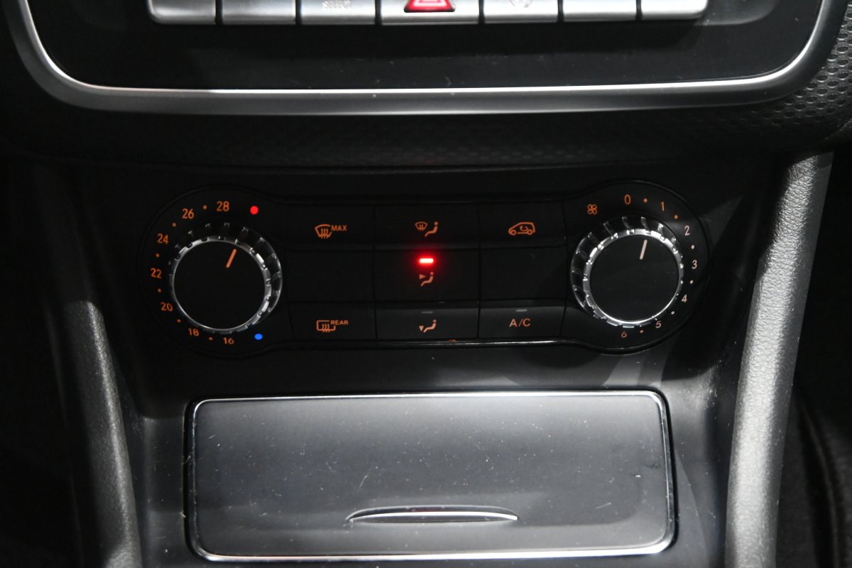 Foto Mercedes-Benz A 16