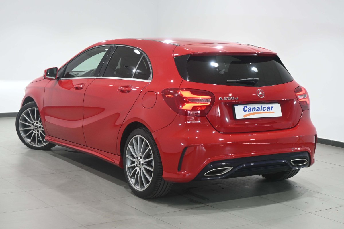 Foto Mercedes-Benz A 6