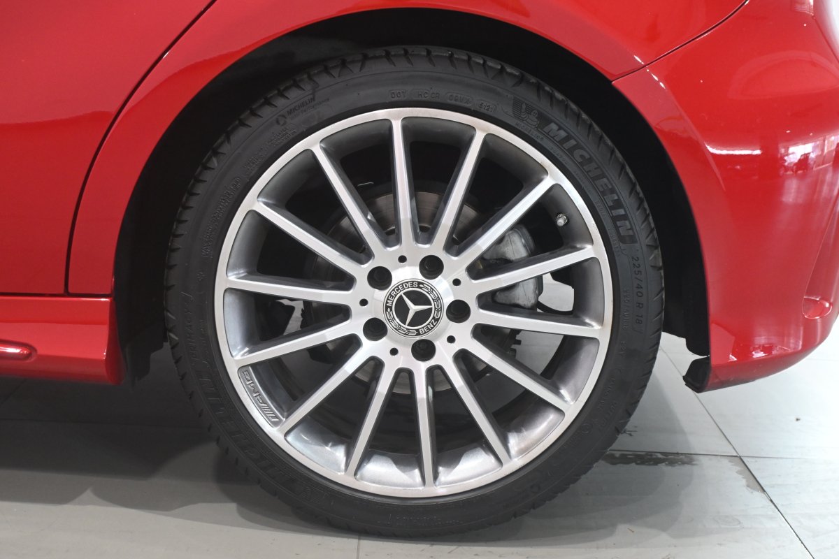 Foto Mercedes-Benz A 24