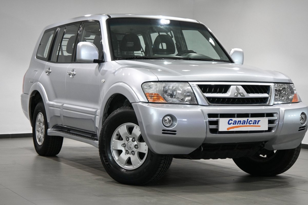 Foto Mitsubishi Montero 3