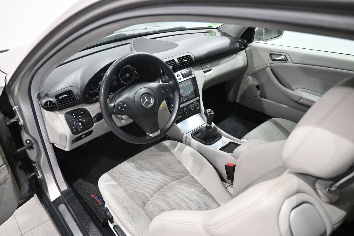 Foto Mercedes-Benz CLC 9