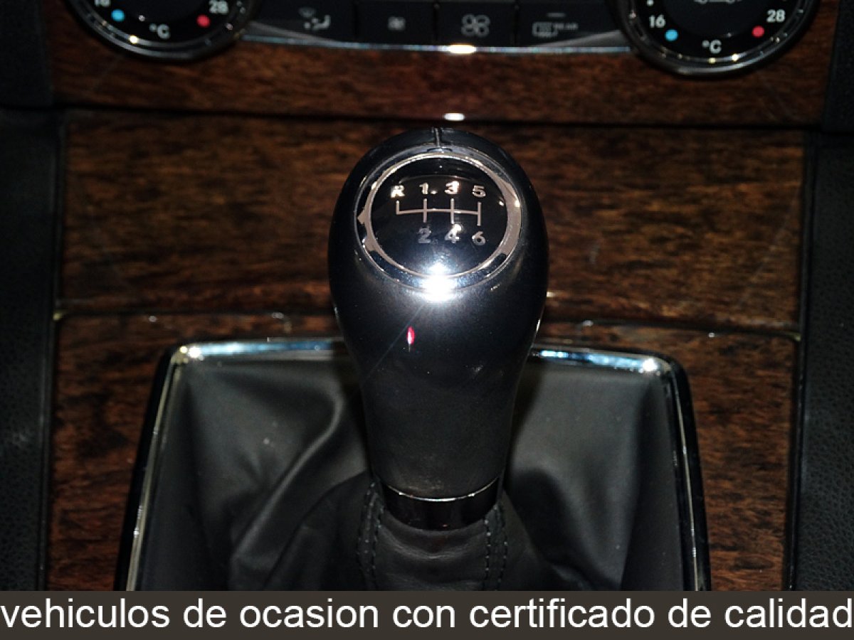 Foto Mercedes-Benz C 180 20