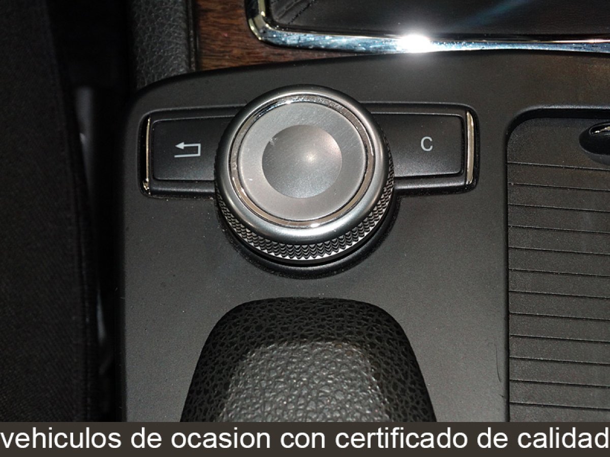 Foto Mercedes-Benz C 180 21
