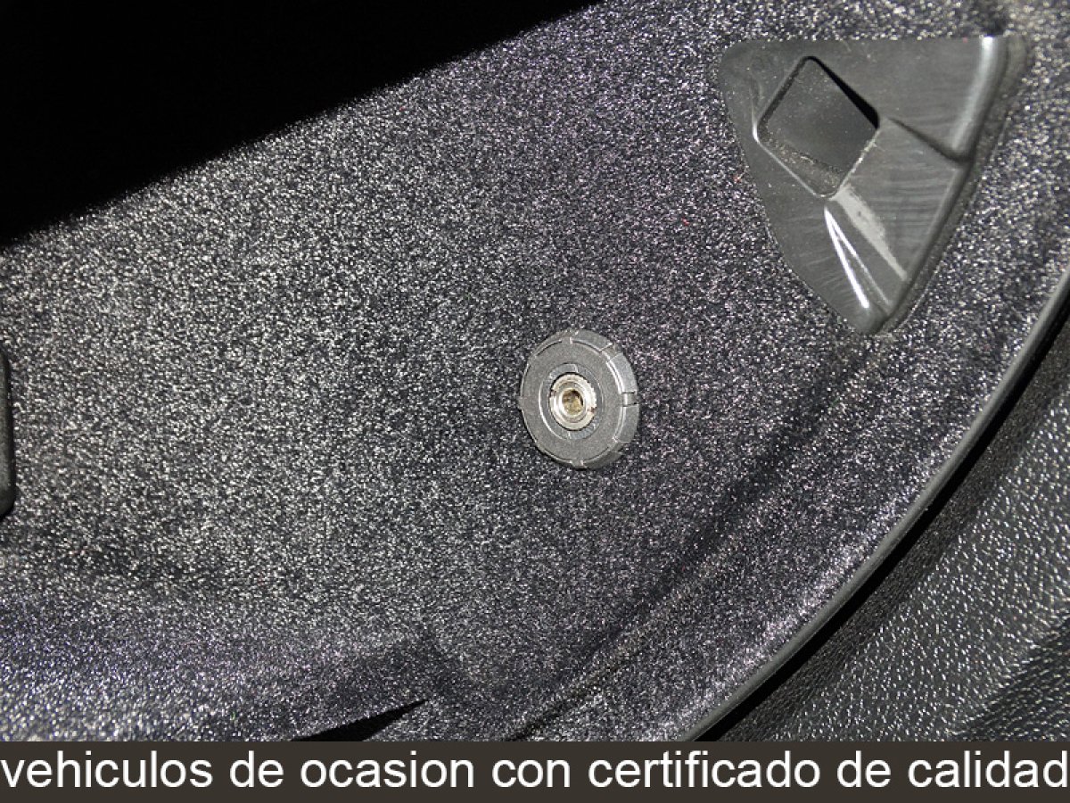 Foto Mercedes-Benz C 180 22