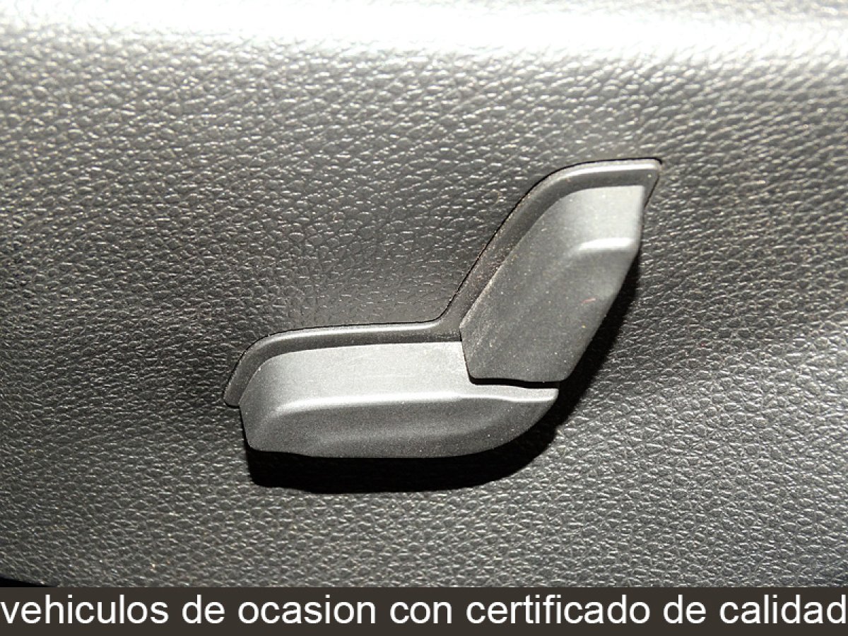 Foto Mercedes-Benz C 180 24