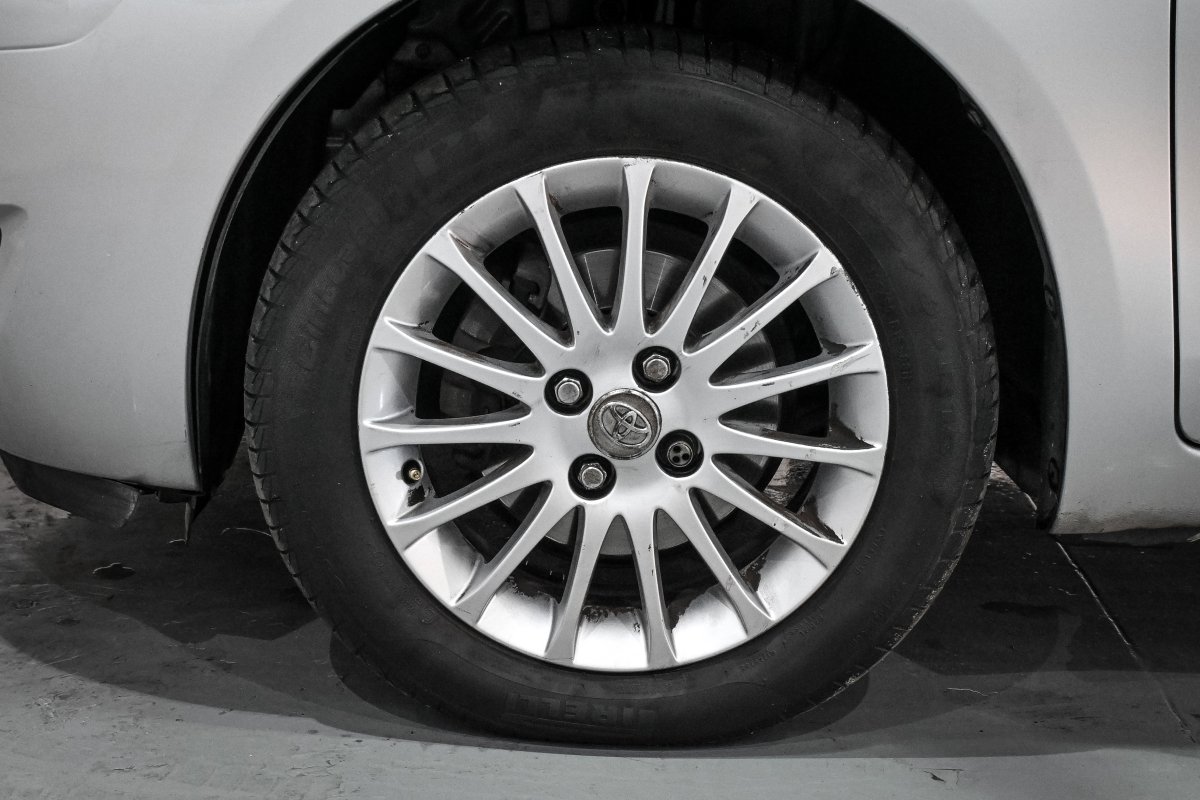 Foto Toyota Yaris 29