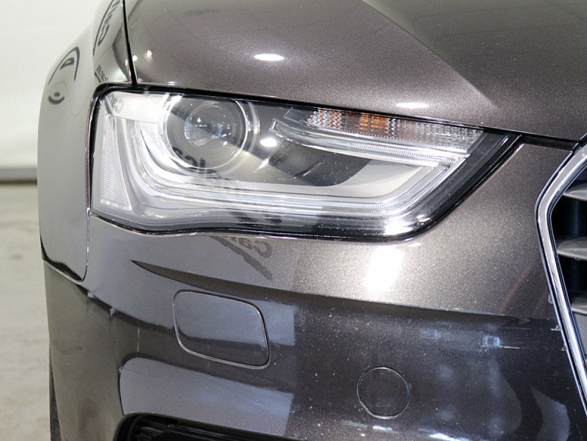 Foto Audi A4 12