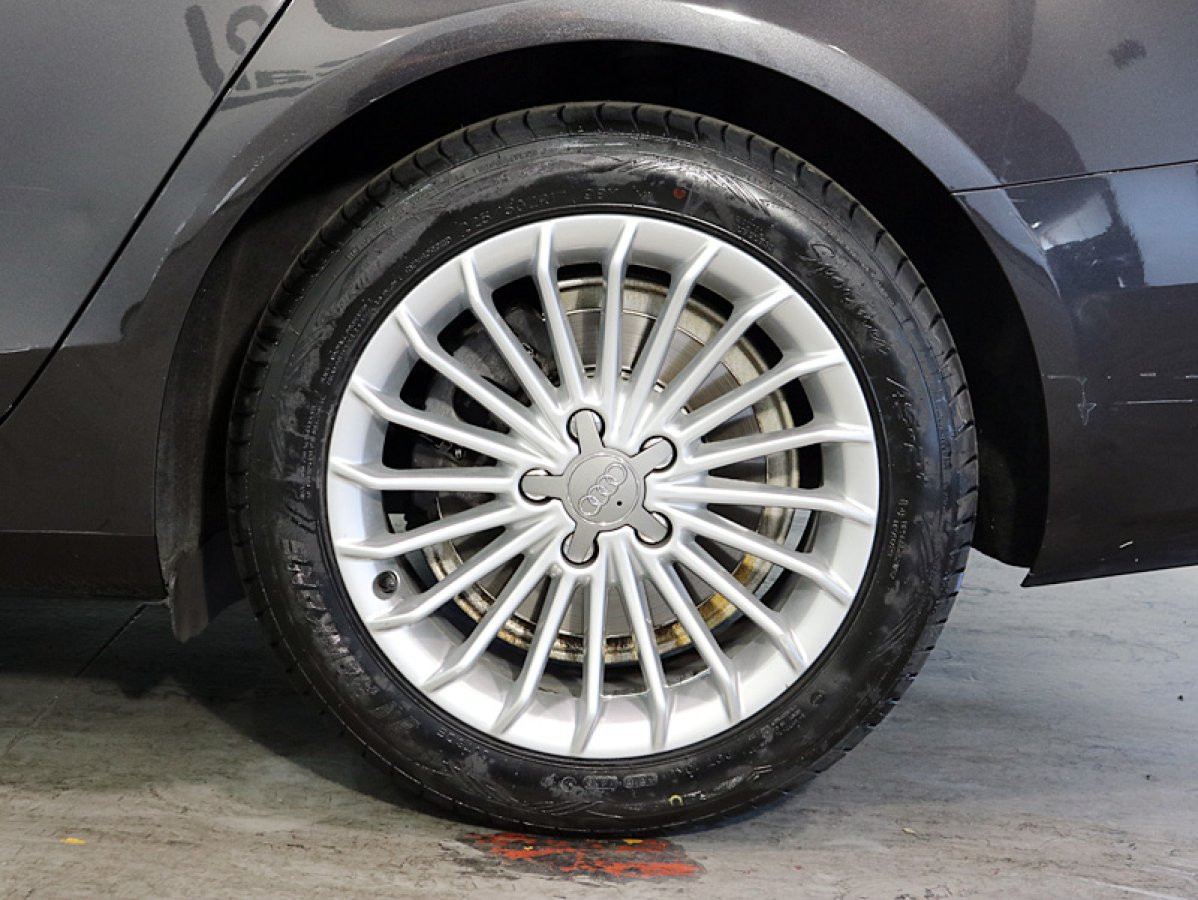 Foto Audi A4 28
