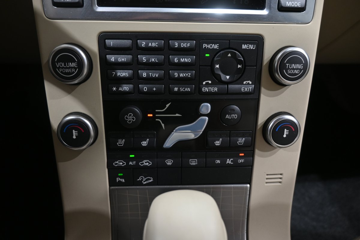 Foto Volvo XC70 16