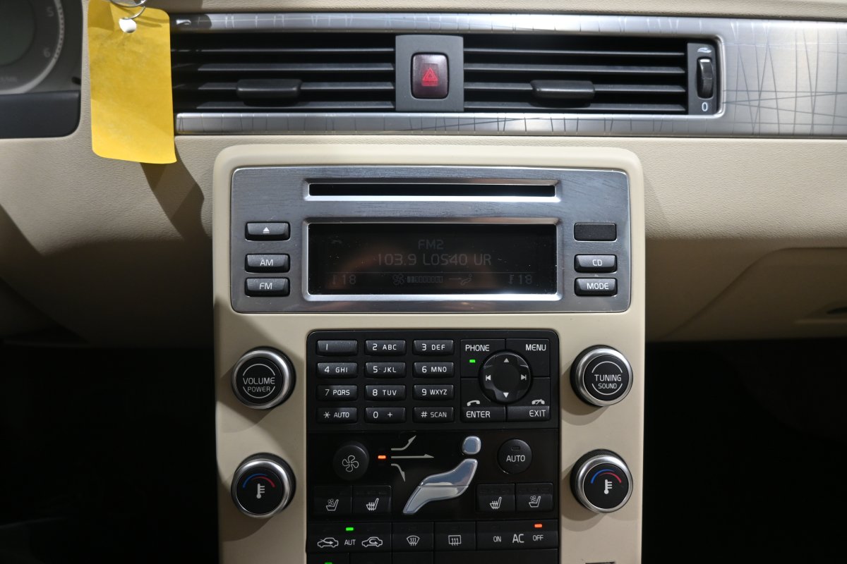 Foto Volvo XC70 15