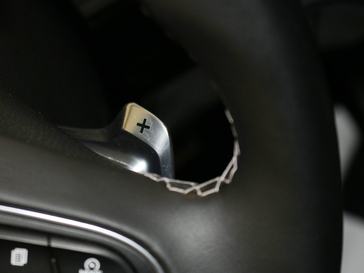 Foto Kia Niro 35