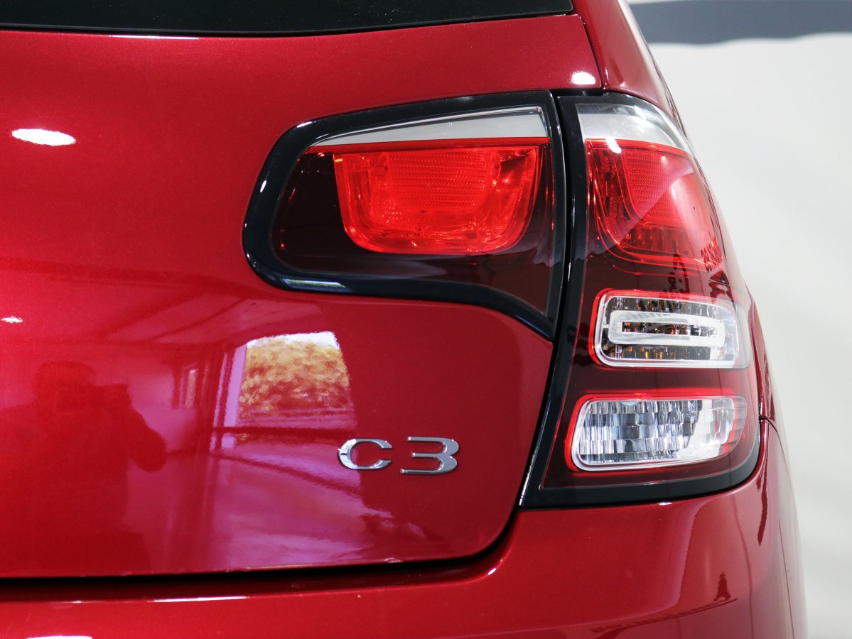 Foto Citroen C3 10