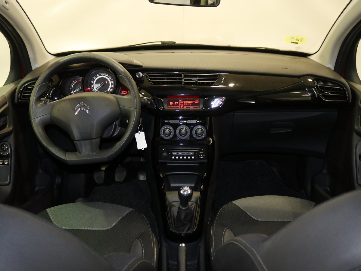 Foto Citroen C3 18
