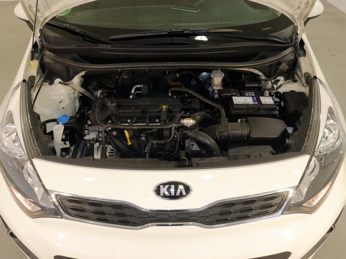 Foto Kia Rio 7