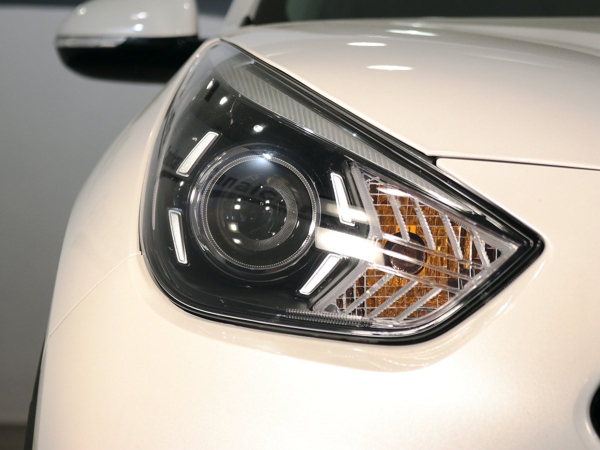 Foto Kia Niro 11