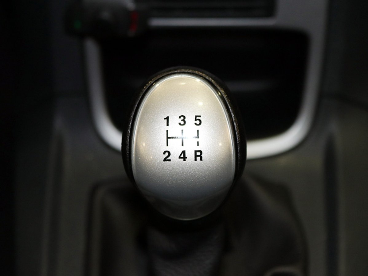Foto Ford Fiesta 16