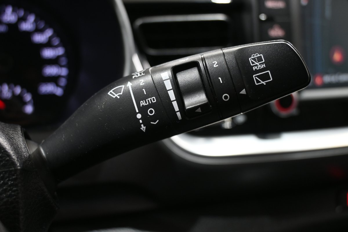 Foto Kia Stonic 24