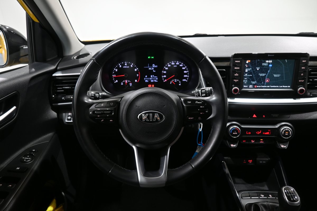 Foto Kia Stonic 19