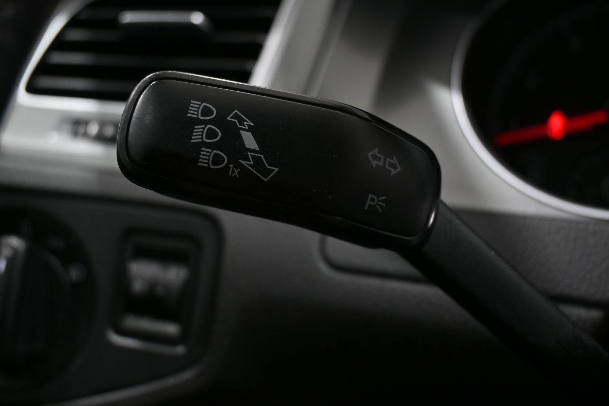 Foto Volkswagen Golf 23